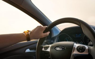 Quelques astuces pour bien préparer un voyage en voiture